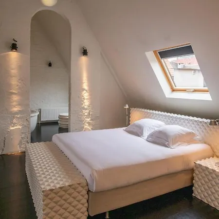 Bed & Breakfast Feek