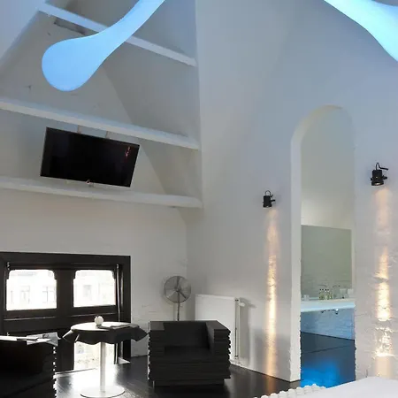 Feek Bed & Breakfast 5*